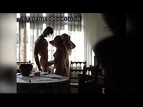 ❤️ Tình dục bạn bè mời một người đàn ông khổng lồ và một ba người với anh ta ❤ Porn video ở% vi.novoporn.ru% ❌️
